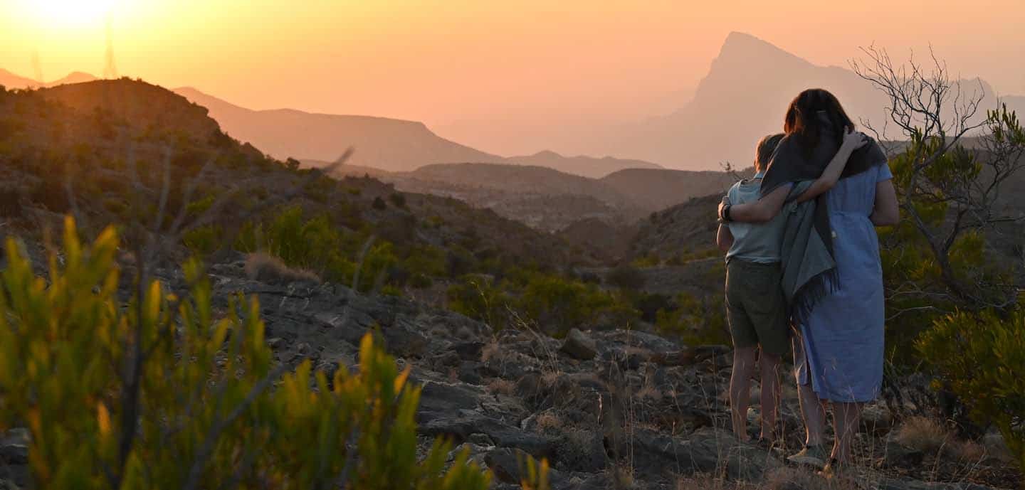 Jebel Shams Oman balcony walk zon