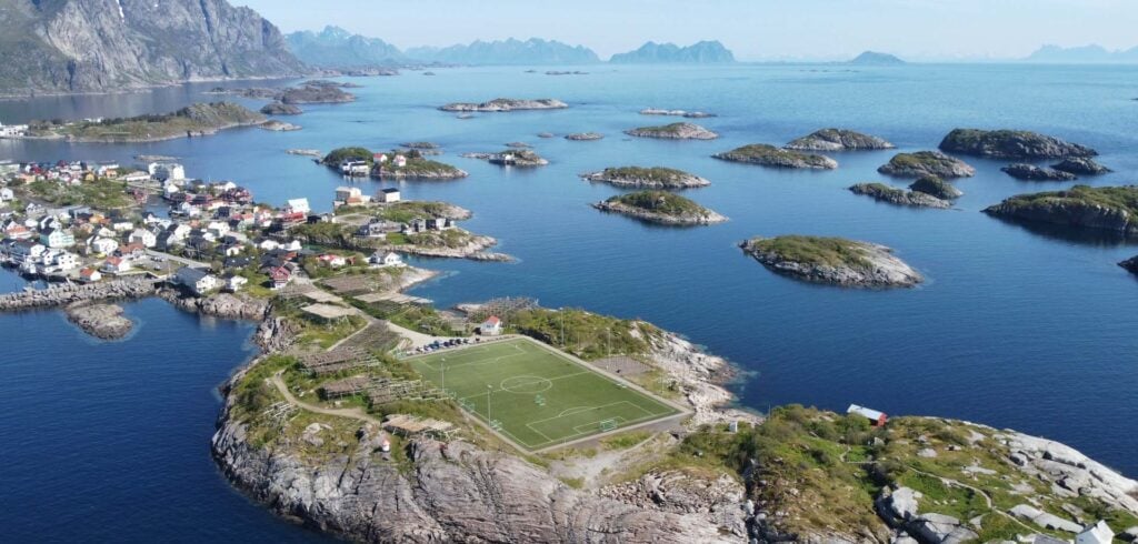 header-Henningsvaer