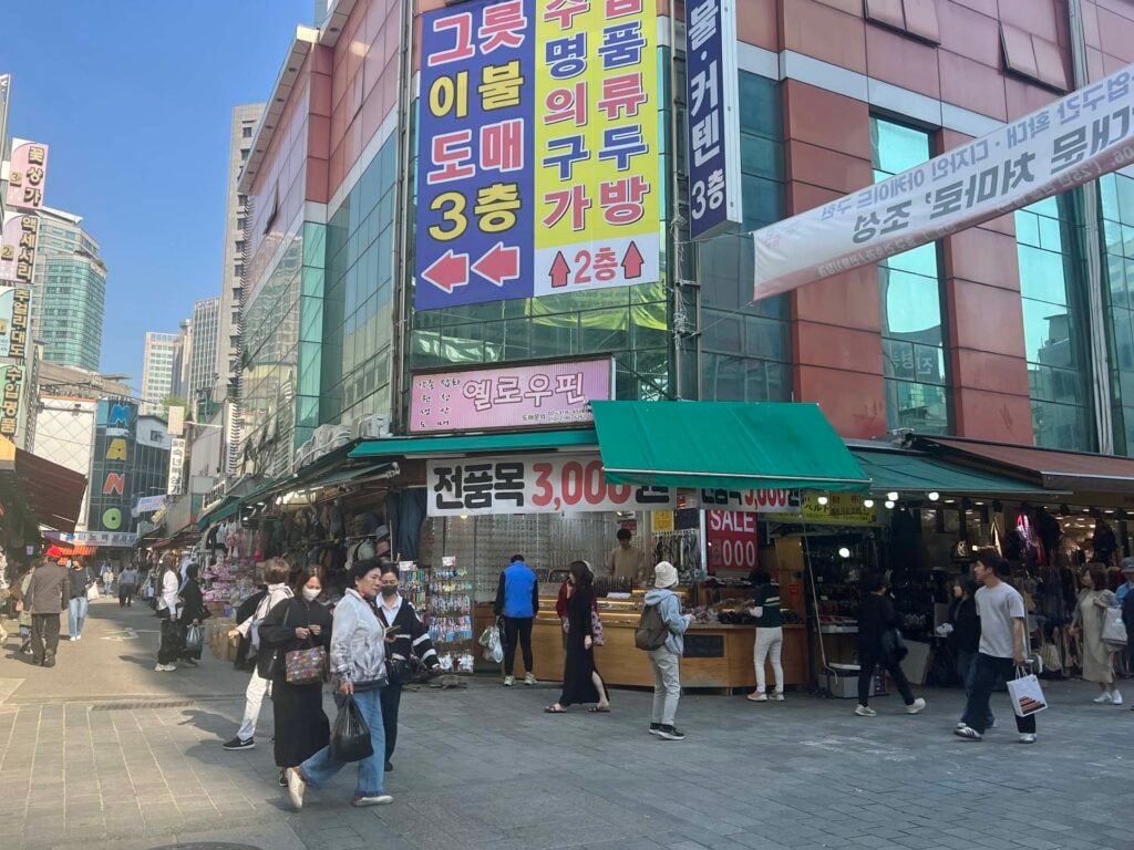 Namsan market
