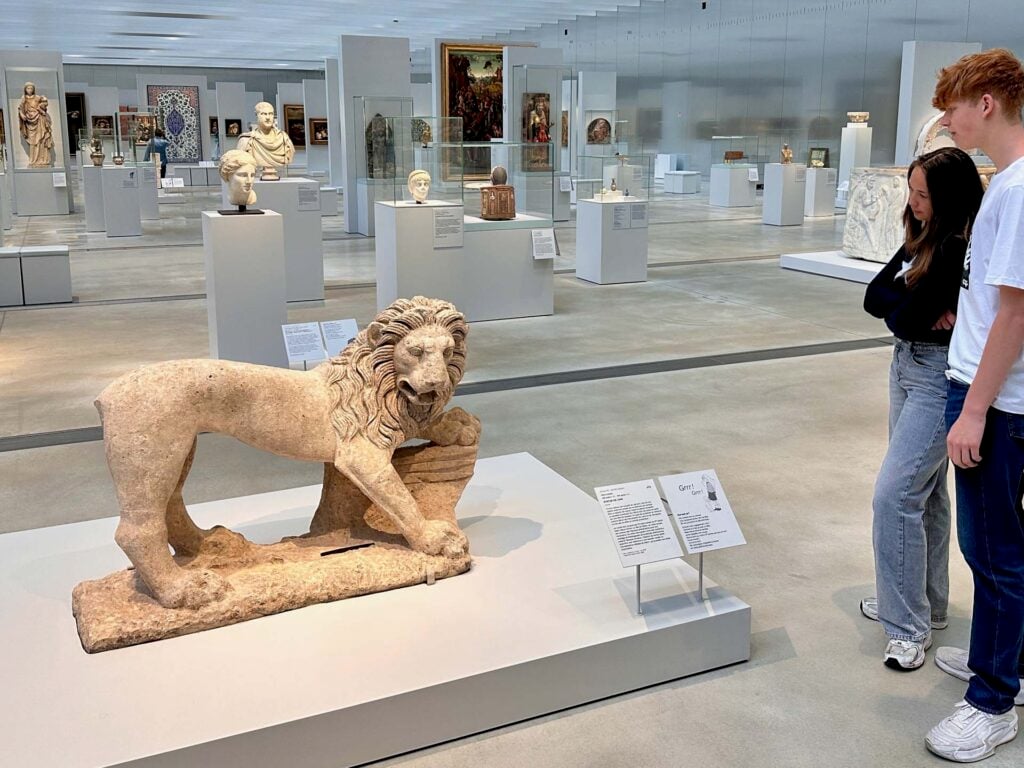 Louvre-Lens