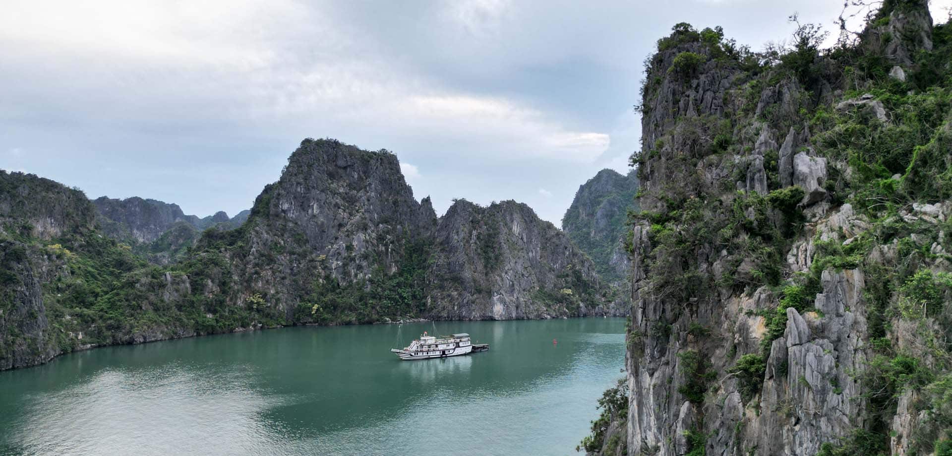 Bai Tu Long Bay met kinderen