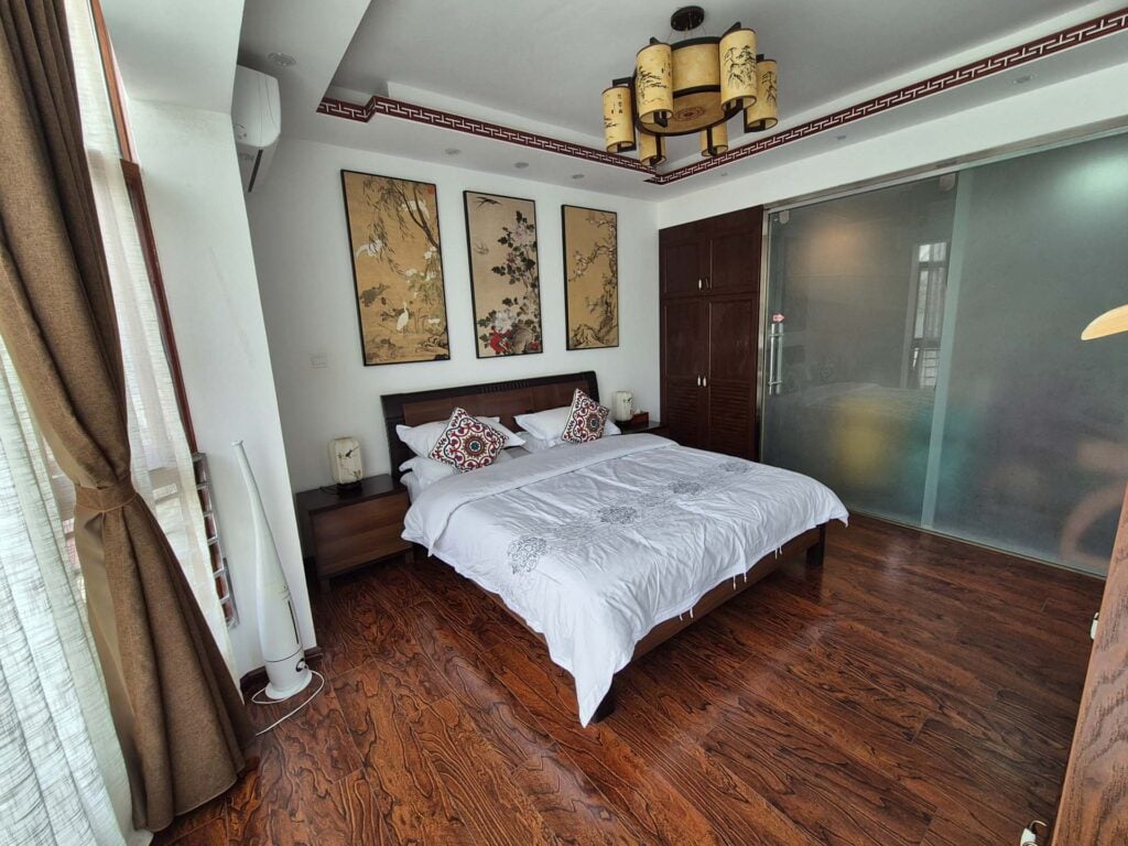 Yiyuan Shuangyueting Inn