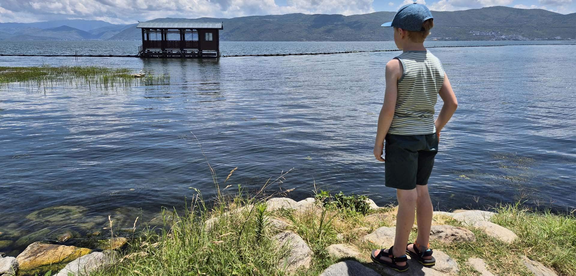 Dali met kinderen (Yunnan), ontdek het Erhai-meer en de oude stad