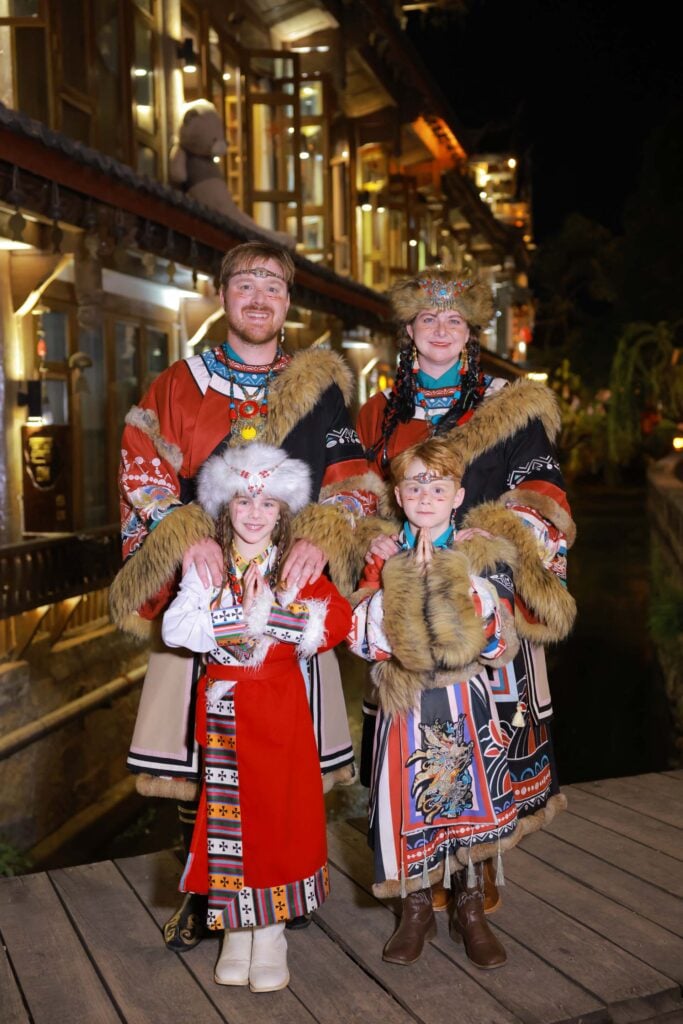 Lijiang met kinderen