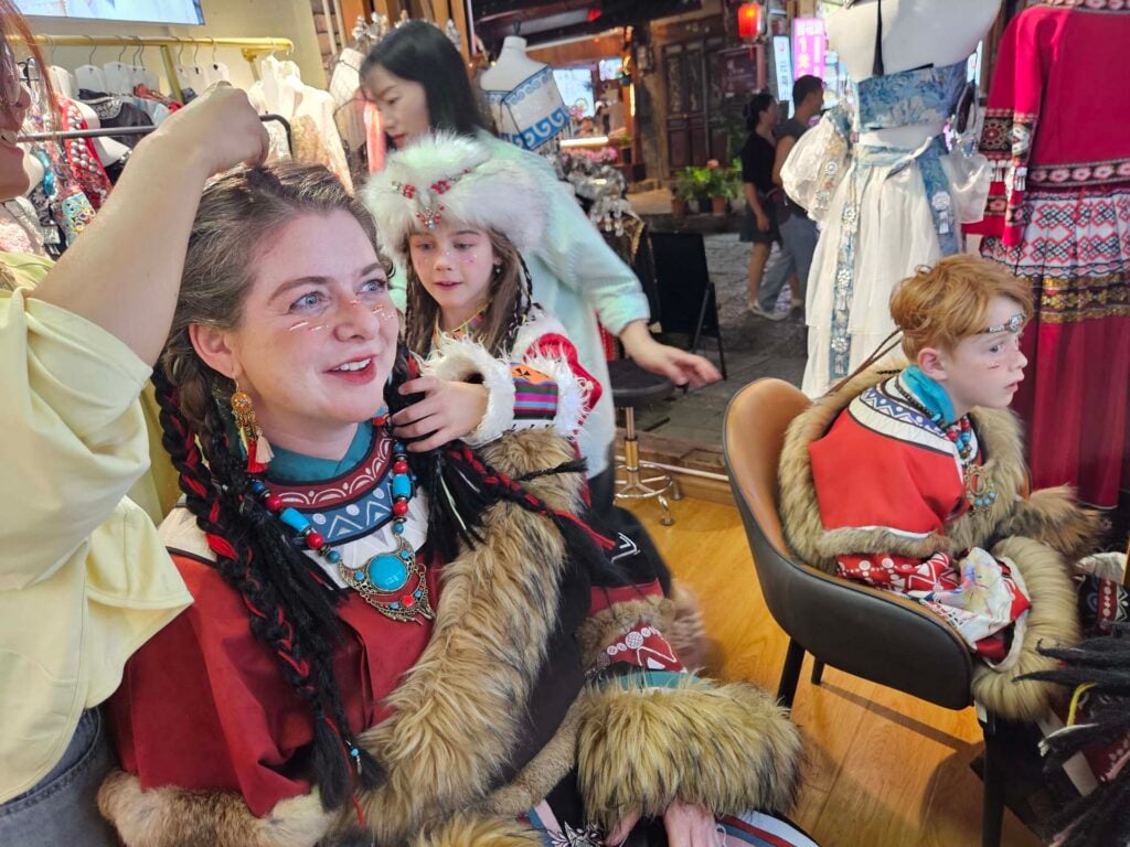 Lijiang met kinderen