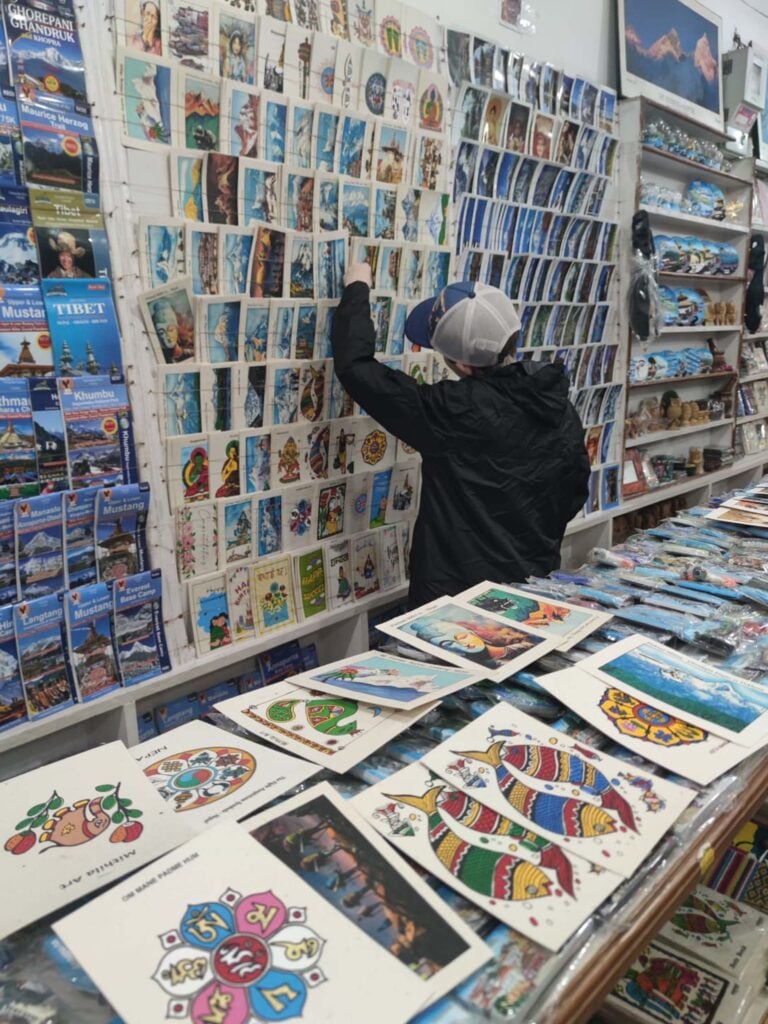 pokhara met kinderen