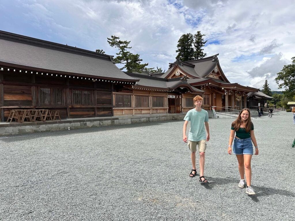 Aso‑Jinja tempel