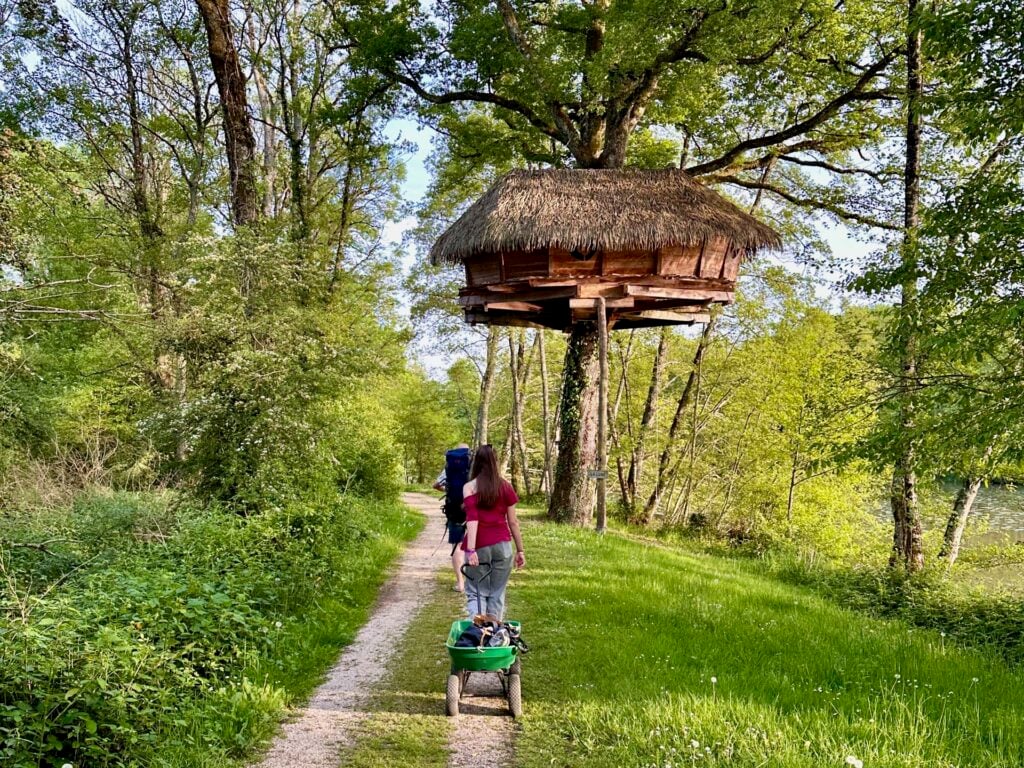 Cabane de la Lune domaine de la Dombes