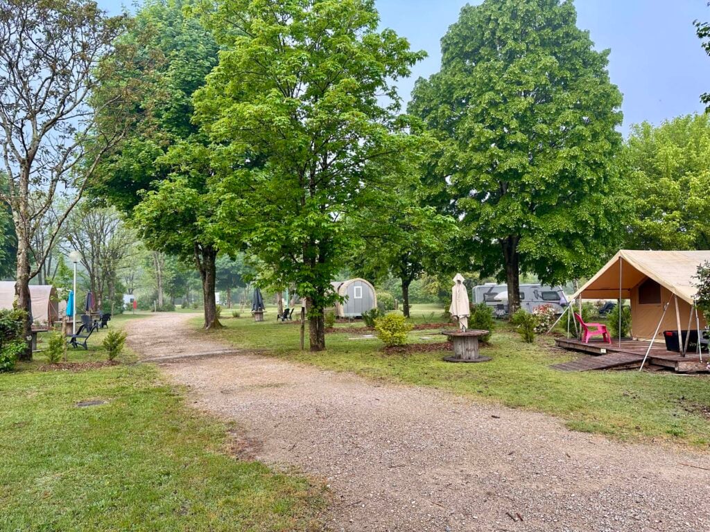 Camping les Plages de l’Ain
