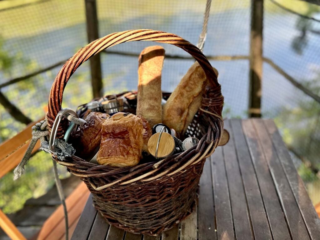 Cabane de la Lune domaine de la Dombes