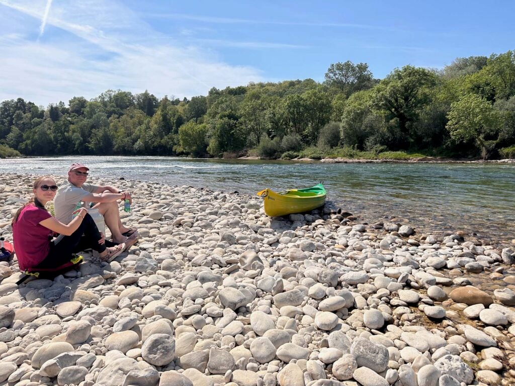 Kanoën over de rivier l’Ain