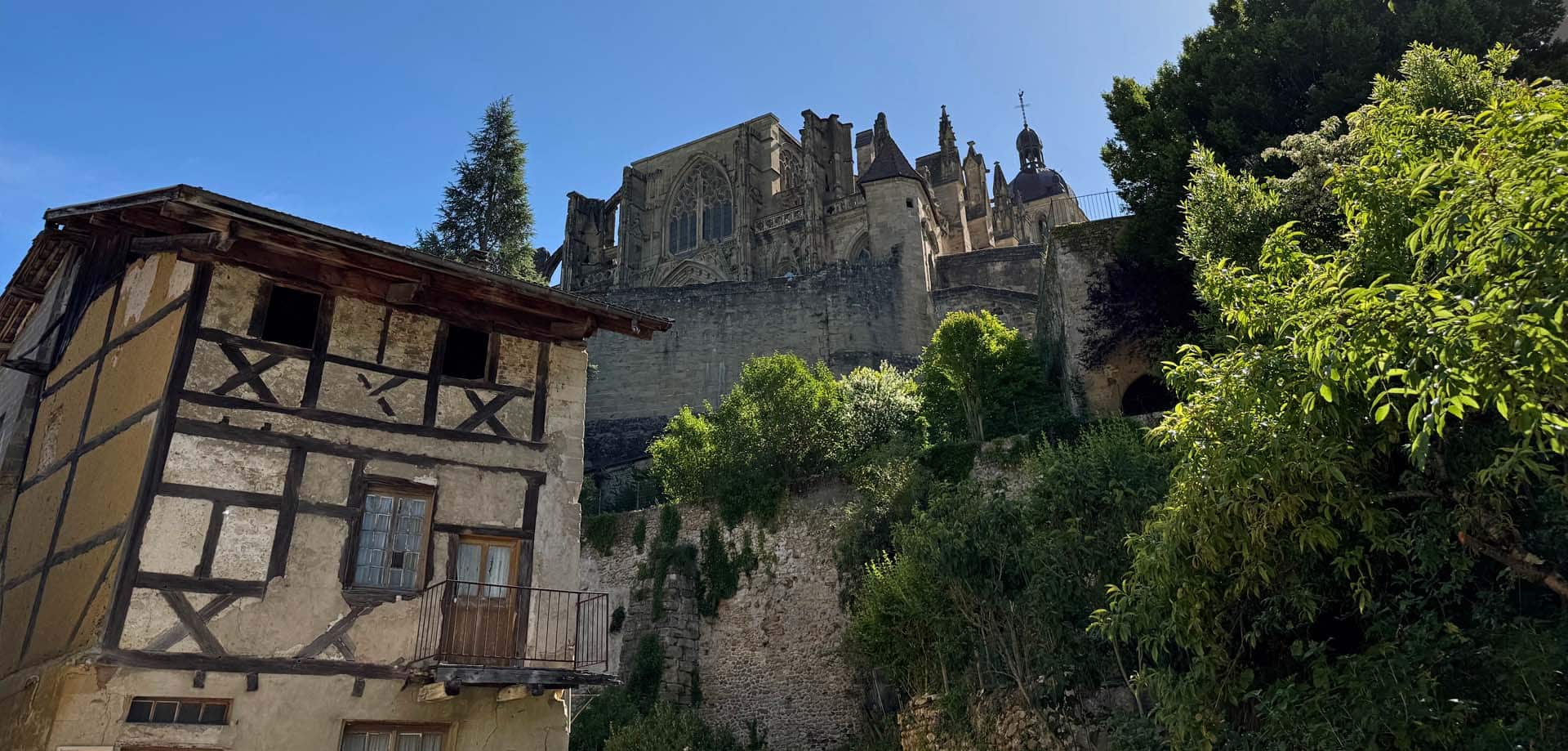 Saint-Antoine-l’Abbaye en omgeving met kinderen