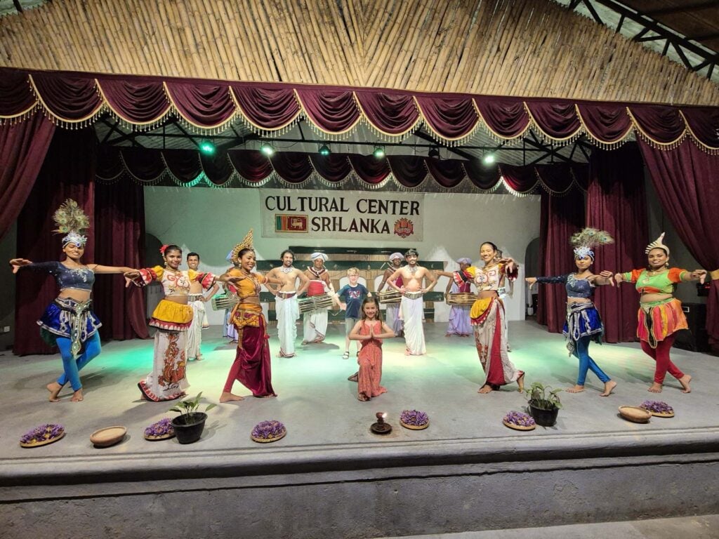 Habarana Cultural Centre